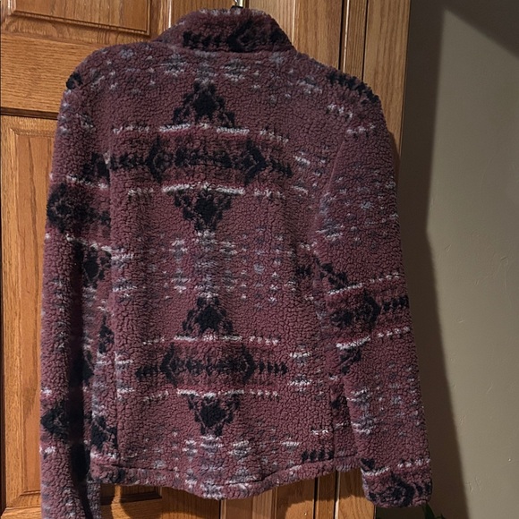 NWT Avalanche Patterned Sherpa Fleece Jacket w/zipper and pockets - Size Small - Picture 7 of 7